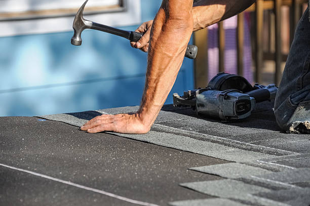 Reliable Gutter Repair And Installation contractor in Haltom City, TX by Ben Roofing and Steel LLC